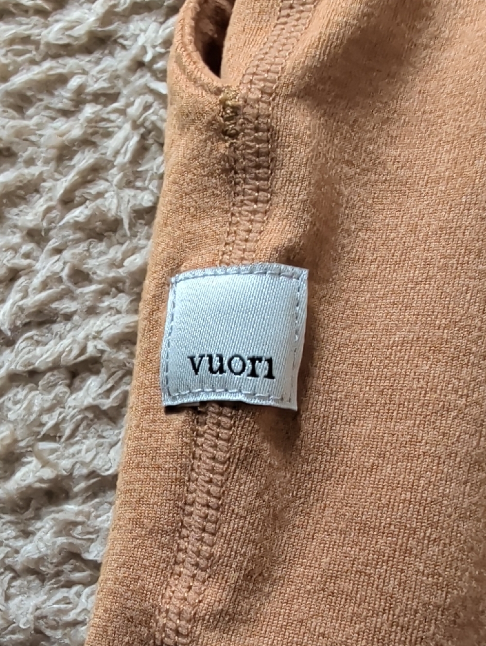Vuori Performance Jogger Mustard EUC - Picture 4 of 5